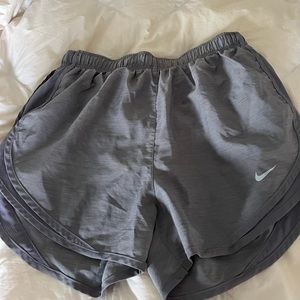 nike short